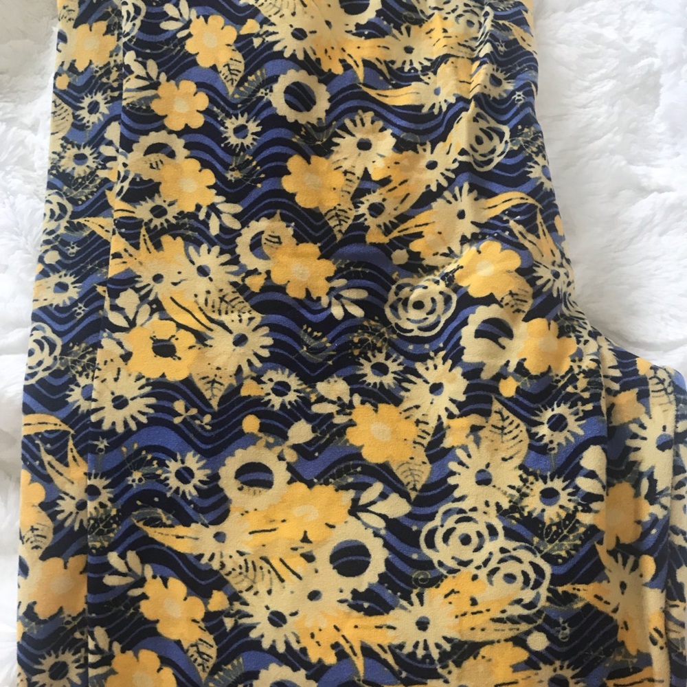 Nwot Lularoe leggings os